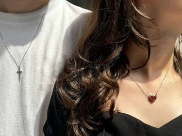 COLLAR PAREJA: ESPADA + CORAZÓN | ENVÍO GRATIS ❤️🔥⚔️